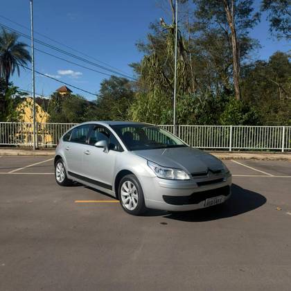 CITROËN C4 2.0 GLX 16V FLEX 4P AUTOMÁTICO CITROËN C4 2.0 GLX 16V FLEX 4P AUTOMÁTICO